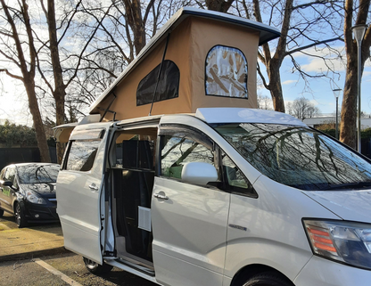 Toyota Alphard Hybrid